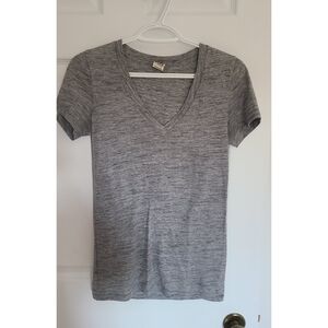 PINK Victoria's Secret Heather Gray V-Neck Tee